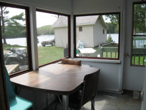 chalet 4 - 10Porch (1)